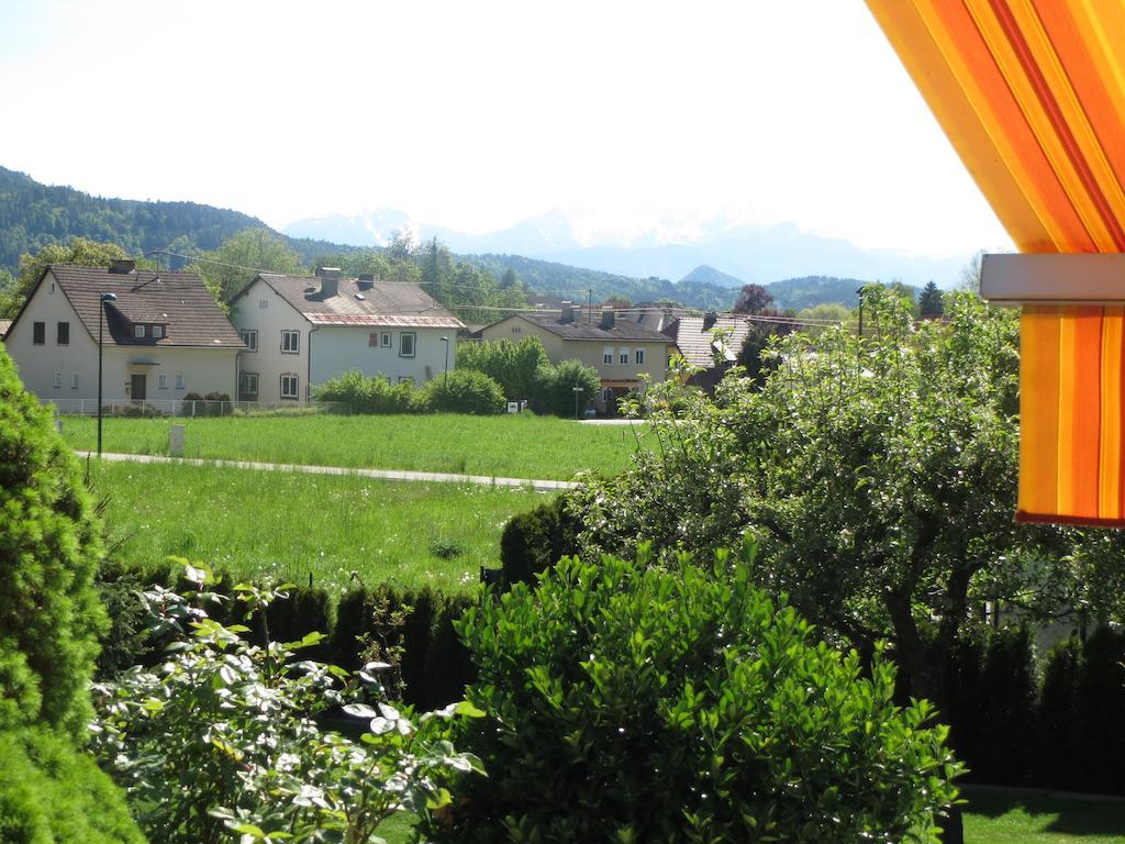 Bungalow Moewe Pörtschach am Wörthersee 객실 사진
